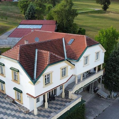 Hofstetten Villa Theresa מראה חיצוני תמונה