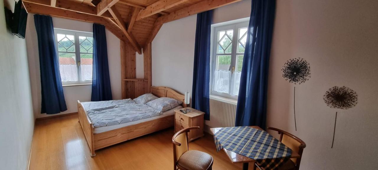 Hofstetten Villa Theresa מראה חיצוני תמונה